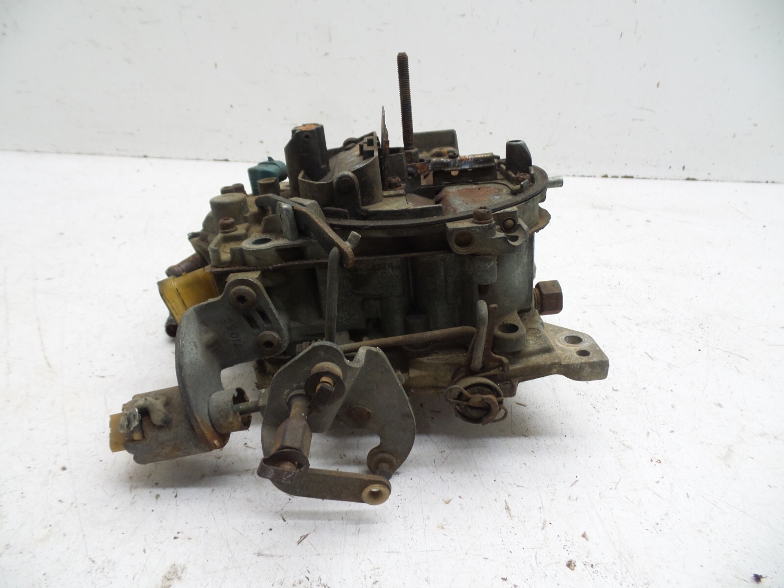 ROCHESTER QUADRAJET CARBURETOR CARB NEEDS REBUILT 5.0L GM SBC 305 eBay