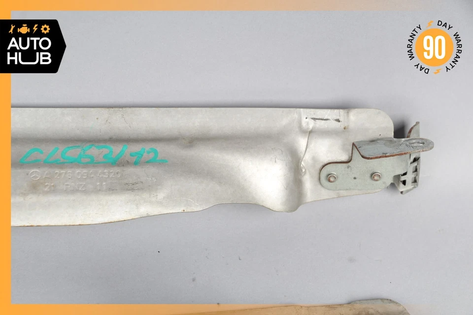 Juego de placas protectoras térmicas laterales derecho e izquierdo 11-20 Mercedes W218 CLS63 E63 AMG fabricante de equipos originales Foto 3 de 4