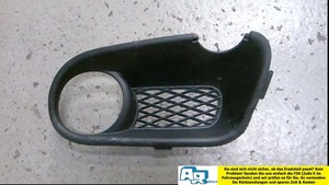 Luftgitter Gitter Stoßstange Rechts 7L6853664F VW Touareg 2.5 R5 TDI Bj 2004 7L