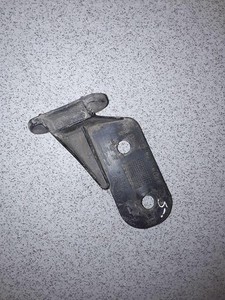 BMW 3 Coupe E36 Stoßstangenhalter vorne rechts 8122578 2.50 Petrol 33749007