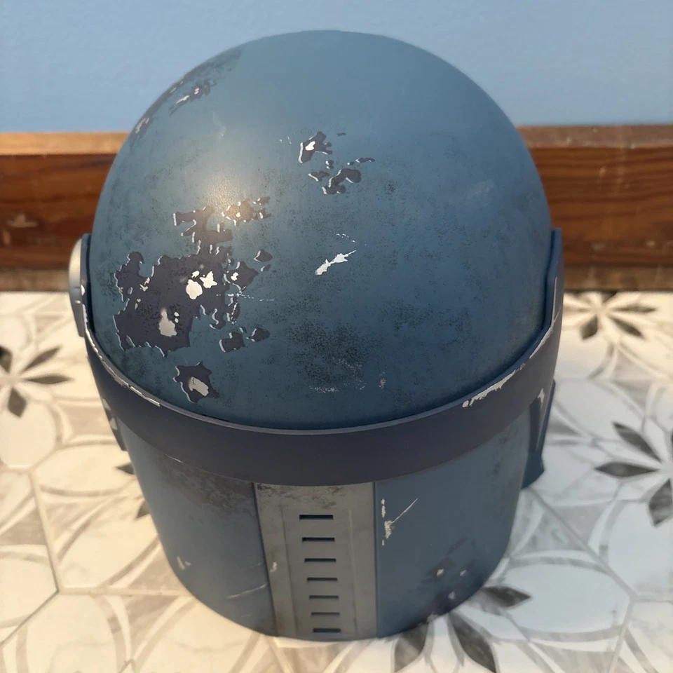 Star Wars The Black Series Bo-Katan Kryze Premium Electronic Helmet Mandalorian - Image 4 of 4