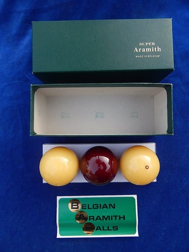Boules De Billard Super Aramith – Quasi Neuves – Jeu Complet