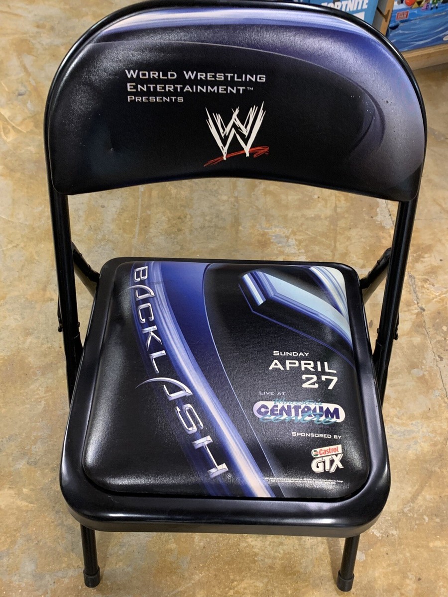 【激レア】WWE Backlash 2007 PPV リングサイドイベントチェア Edge WWE Backlash 2007 PPV Wrestling Ringside Event Chair | eBay