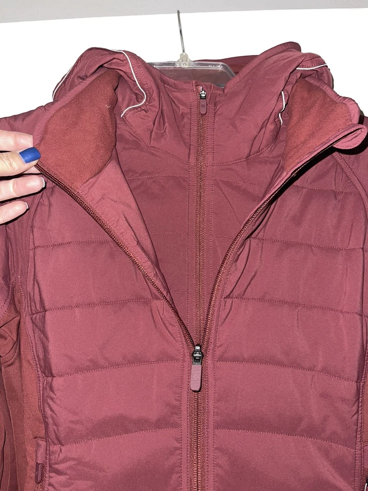 Chaqueta Lululemon Extra Mile. DK Borgoña/Sabana. Talla 12 Foto 3 de 4