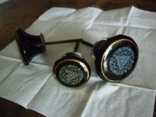 ANCIENNES ADORABLES POIGNEES DE PORTE VERRE 