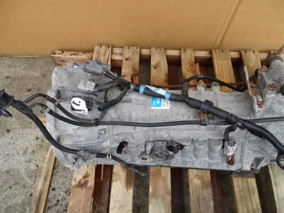 2000 Lexus LX470 transmission, automatic 35010-60850 - Image 3 of 4