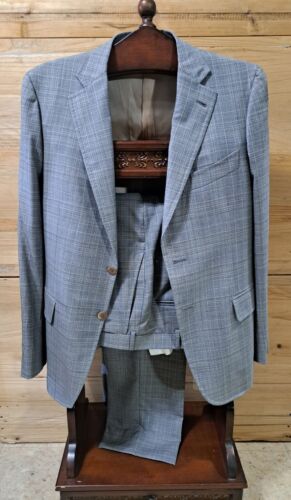 Isaia "Capri" 160's 2 Ply 50 8R Slim Fit Suit Jacket W/ Pants Gray Plaid