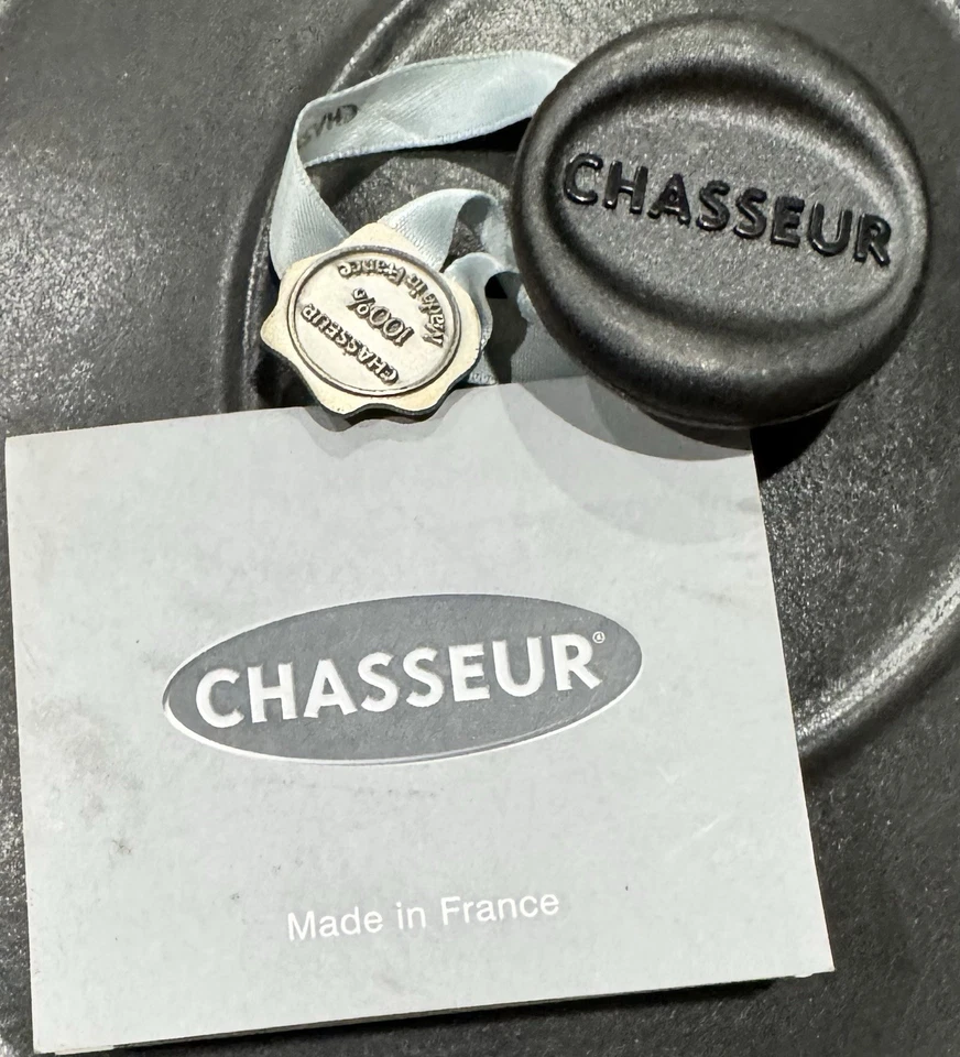 Chasseur Hierro Fundido Ovalado 33cm Tapa Solo Nuevo Con Etiquetas Foto 3 de 4