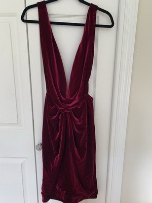 house of cb backless dress Harveen Raspberry Velvet Plunge Neck instead store in its Simple Long A-line V-neck size:L / 8-10 styleattribute-evening dresses Midi dress
