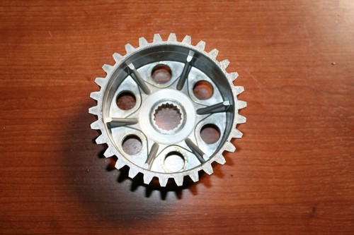 1986 Can Am 200 ASE Clutch Inner Hub Boss OEM 86 D - Picture 6 of 7
