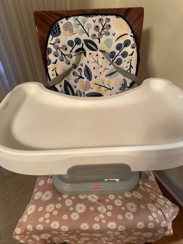Fisher-Price Baby SpaceSaver Simple Clean High Chair Baby to Toddler Portable... - Picture 2 of 11