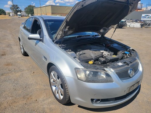 Holden Commodore Bootlid VE Series I 08/2006-08/2010 - Picture 9 of 10