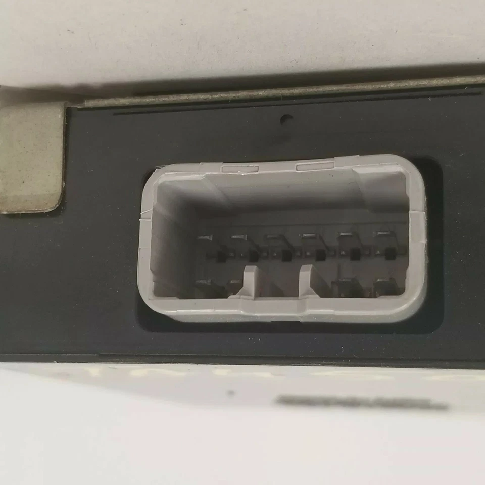 Toyota Camry 1992-1996 módulo de control de relé de ventilador de refrigeración OEM, 89257-33020 Foto 3 de 4