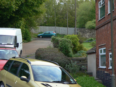 Foto 6x4 Umgehungsabschnitt Ripley\/SK4050 Der Zaun verbirgt den Verkehr auf th c2009