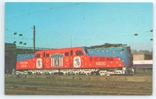 Postcard Bicentennial Conrail 4800 First GG1 Electric Locomotive Harrisburg PA