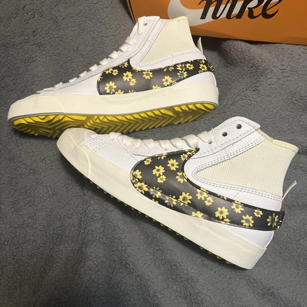 Size 11 - Nike Blazer Mid '77 Jumbo Sunflower