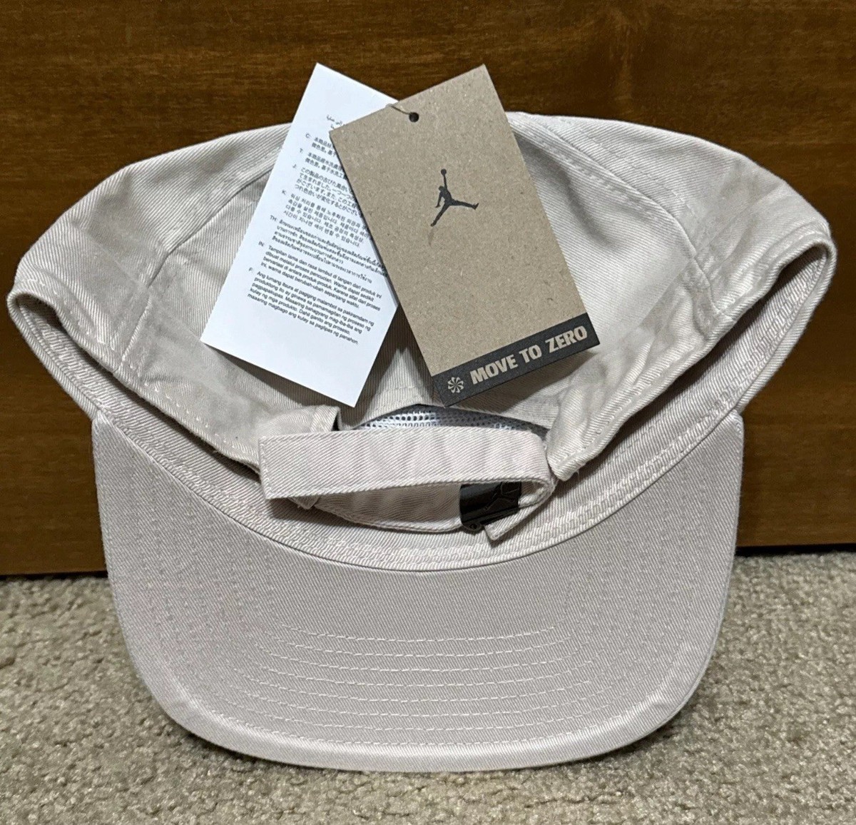 Nike Air Jordan Hat Flight Pro Strap 5-Panel Beige/White  display picture 3