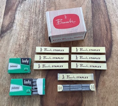 Schachtel alte Mini-Heftklammern: 7x Rexel BAMBI Staples + 2x Bukama LADY