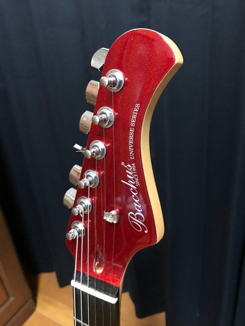 BACCHUS BMS-1R CAR Electric Guitar Candy Apple Red Mustang Style