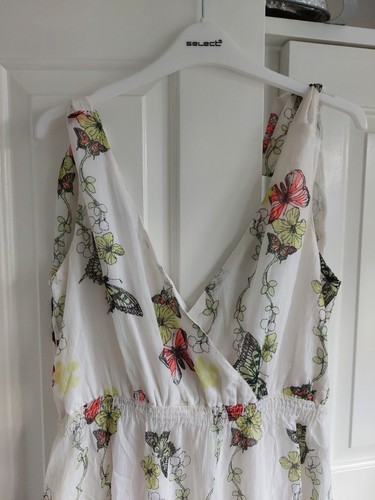 Gorgeous White, shiny butterfly design floral Ichi brand size large dress - Picture 5 of 9