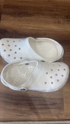 Crocs Classic White unisex Clog Sandals Slip On Lightweight Logo US 3