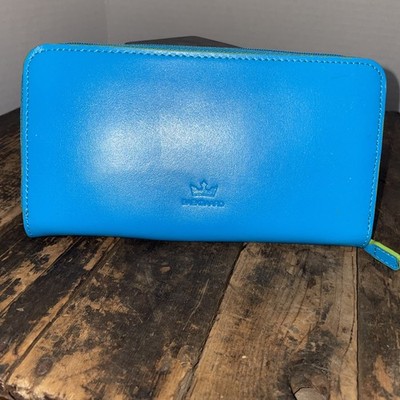 BAEKGAARD Leather Zip around  Blue Wallet Green Trim 7.5 X4 