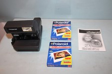 POLAROID ONE-STEP CLOSE UP 600 Instant Film Camera w/ 2 NEW FILM IN BOX