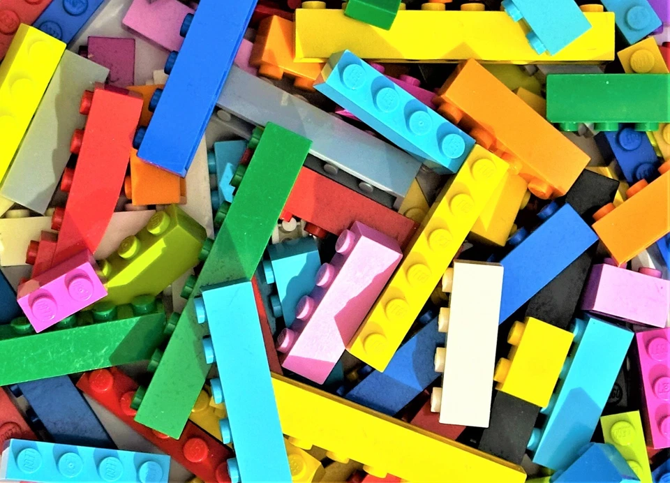 Lego Lot of 175 Mixed Color Bricks 1x8 1x6 1x4 1x3 1x2 Bulk Plus BONUS - Image 4 of 4