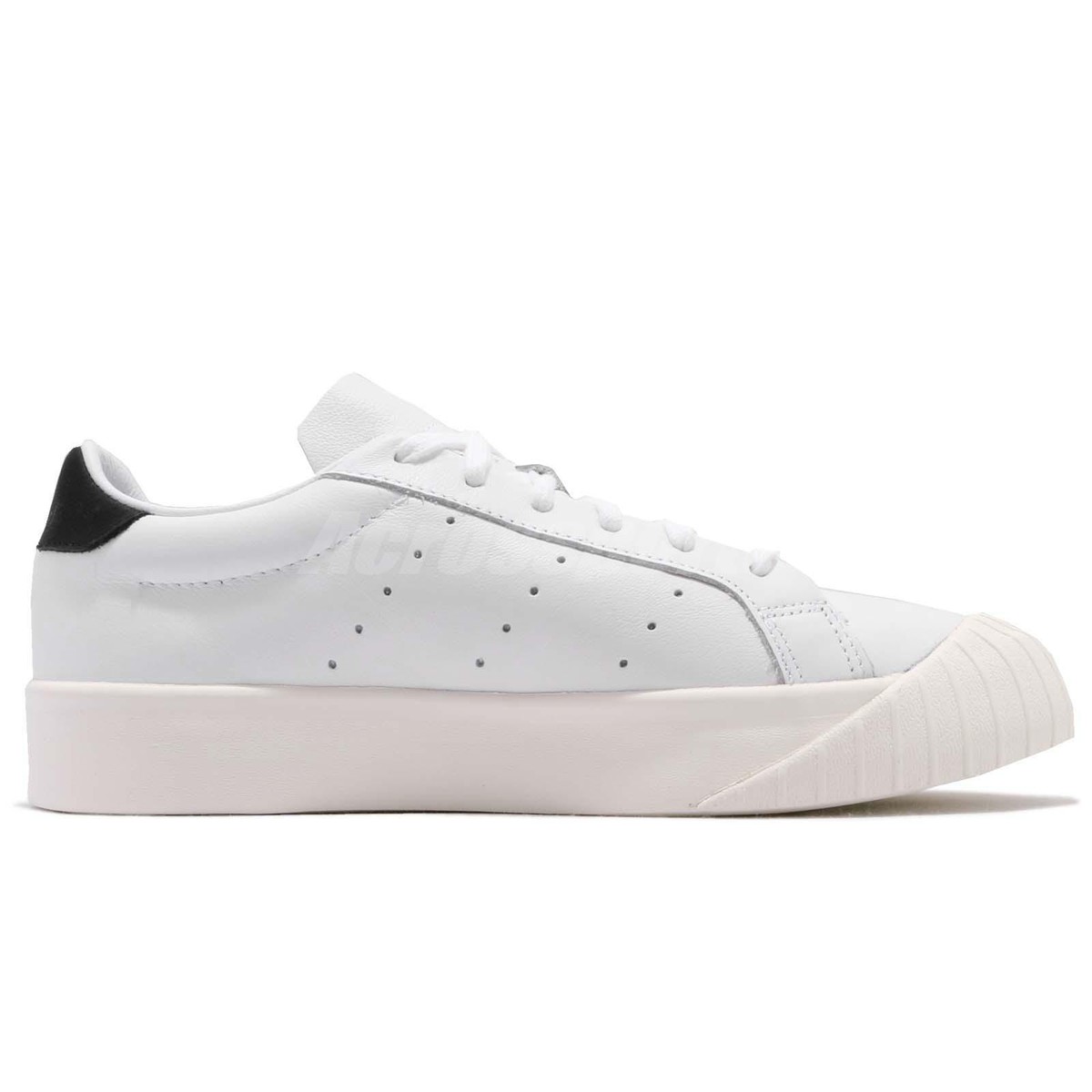 adidas everyn classic