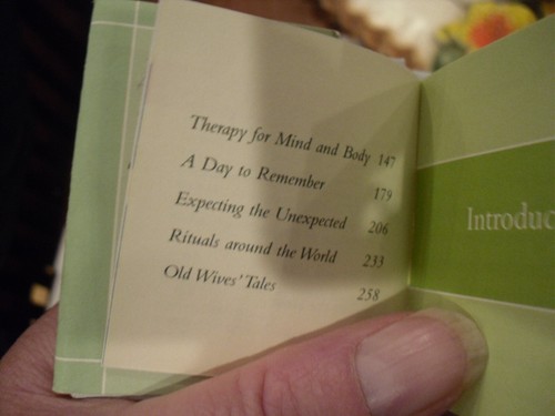 Running Press Miniature 4 Books WILDE, BRIDE BOOK, NATIVE INDIAN WISDOM, HAND SH - Foto 8 di 16