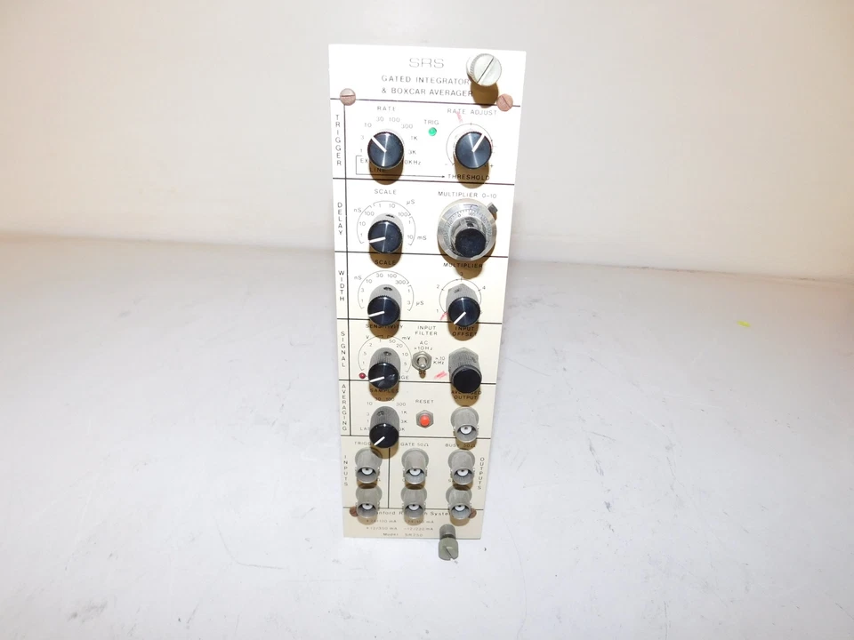 STANFORD RESEARCH MODEL SR250 GATED INTEGRATOR & BOXCAR AVERAGER (JCC62) - Bild 2 von 4