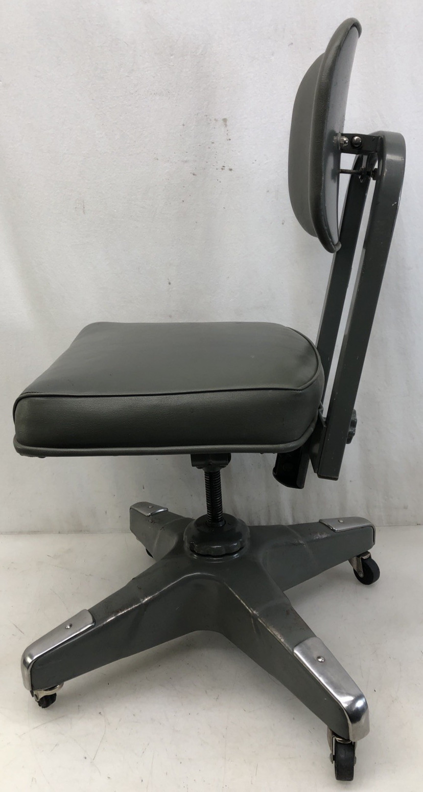 Industrial Swivel Office Tanker Desk Chair Rolling Propeller Base Steel MCM 1960