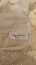 Pronuptia wedding dress