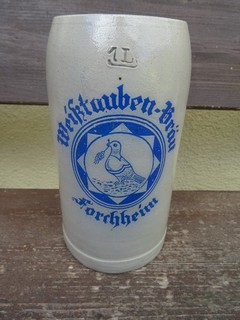 Bierkrug Weißtauben Bräu Forchheim Eichung vorne Brauereikrug
