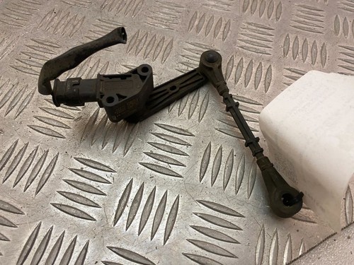 Land Rover Discovery 5 2020 Niveausensor Niveauregulierung vorne Diesel UTO51663