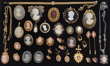 Vintage - Now Cameo Jewelry Lot Brooches Some Signed Florenza Avon C.Stein &More