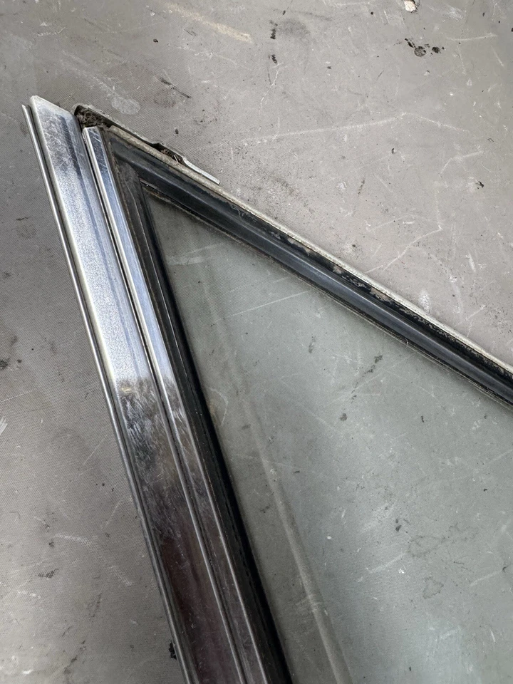 1961-1965 Ford Fairlane 500 porta traseira vidro pista ventilação janelas Mercury Meteor - Imagem 3 de 4