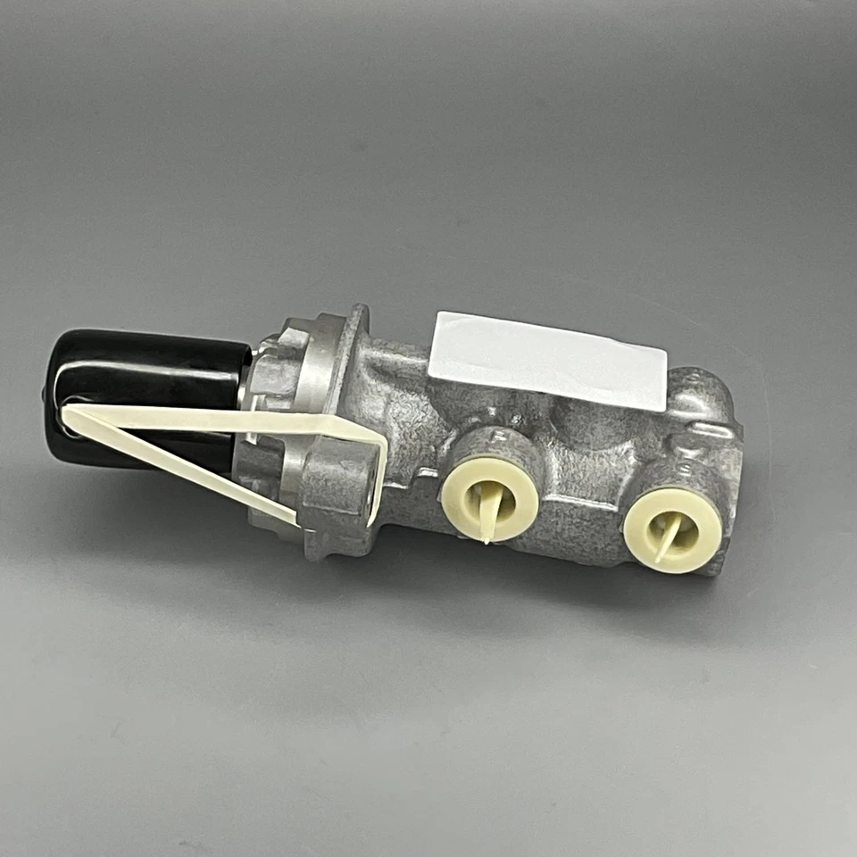 Cilindro maestro de freno genuino para Chevrolet Malibu ACDELCO 2016-2019 84118589 Foto 3 de 4