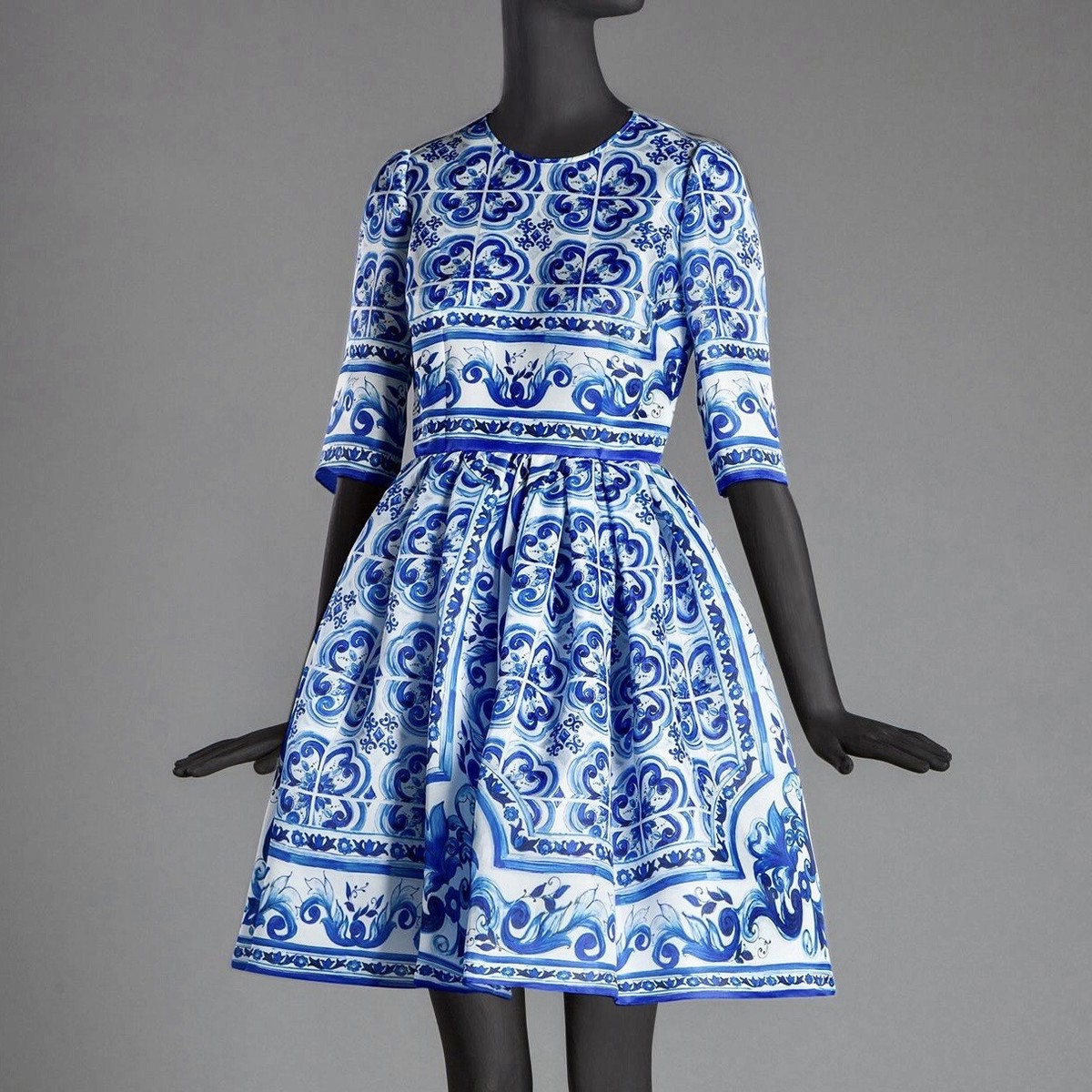 RARE $2,950 Dolce & Gabbana Blue Majolica Printed Silk Mini