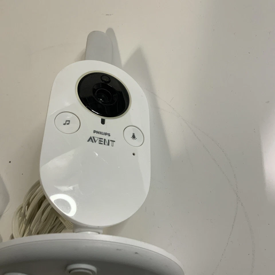 Cámara de video digital para bebé Philips Avent SCD630 visión nocturna infrarroja. Cámara encendida Foto 4 de 4