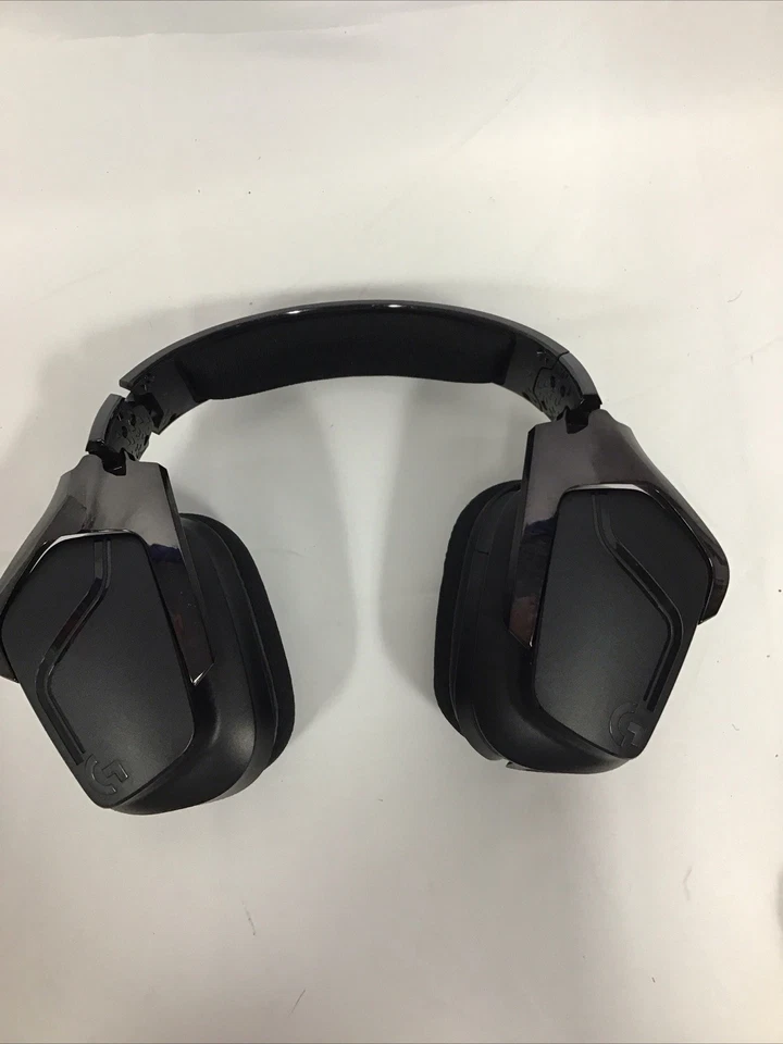 Logitech G635 981-000748 7.1 LIGHTSYNC Surround Sound Gaming Headset - Black - Image 4 of 4