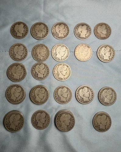 Lot (42) Barber Quarters 90% Silver 1895-1916. J J Haney Private Collection