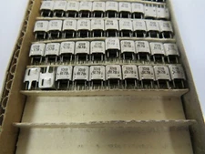 (10 NEW) Toko Variable Coil Inductor 3.3uH 7.96MHz Qmin:55 6x6mm 332PN-T1018Z