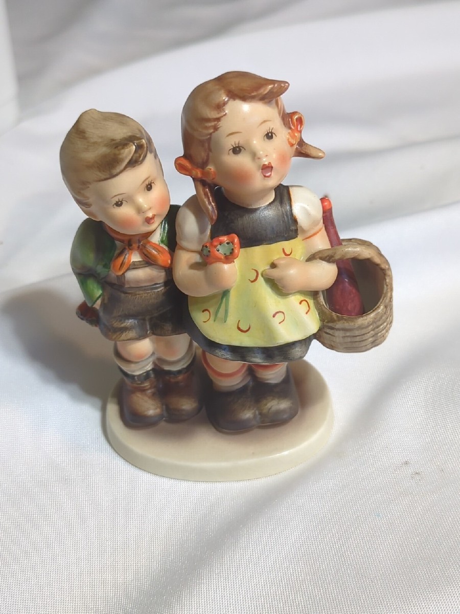 【Hummel】 フンメル人形  from Market Hummel Figurine Home from Market TMK3 W Germany Figurine 198