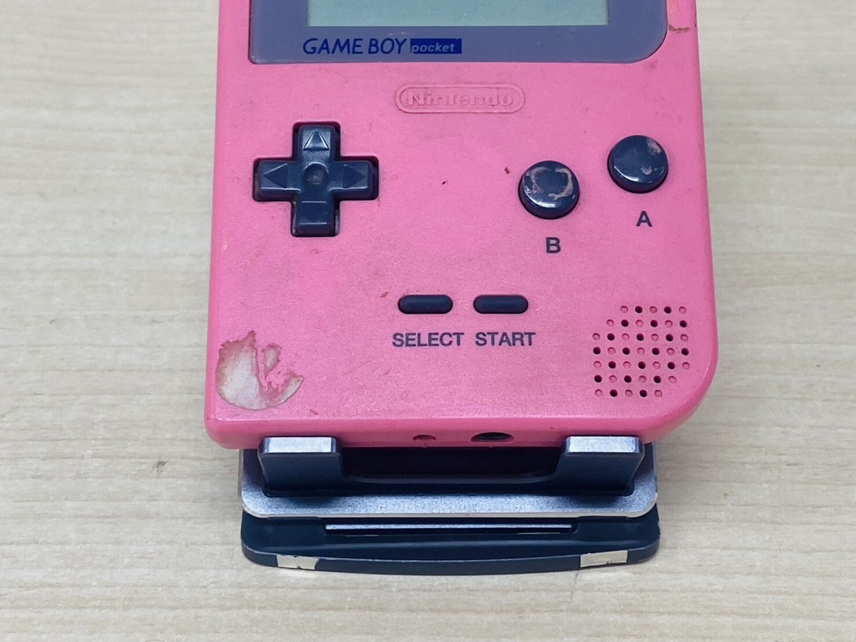 ニンテンドー　ゲームボーイポケット　ハローキティーちゃん　限定版 ゲームボーイポケット ハローキティーちゃん 限定版 ゲームボーイ