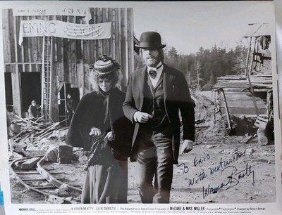 Warren Beatty handsigniertes Autogramm