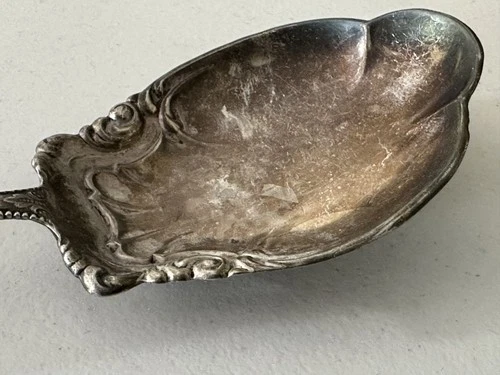 Towle Canterbury Sterling Silver Large Lobe Berry Casserole Serving Spoon 9 1/4"