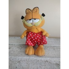 Vintage Plush Garfield Valentine 7  Stuffed Animal Heart Boxers