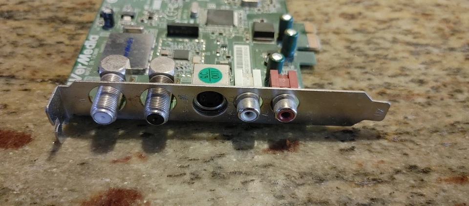 AVerMedia TV Tuner Card PCI-Express M791 - Image 3 of 3