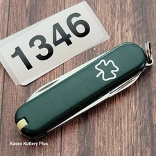 Victorinox Classic Swiss Army Multi Tool Pocket Knife 58mm Shamrock